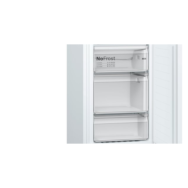 Bosch KGN34NWEAG E Rating 60cm Frost Free Fridge Freezer in White