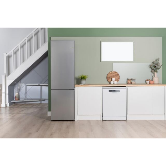 Bosch KGN392LAFG Freestanding Fridge Freezer