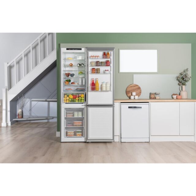 Bosch KGN392LAFG Freestanding Fridge Freezer