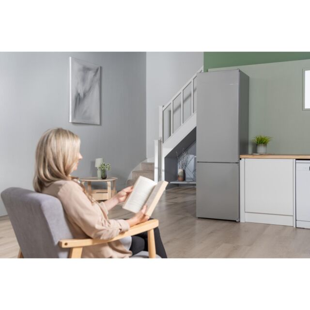 Bosch KGN392LAFG Freestanding Fridge Freezer