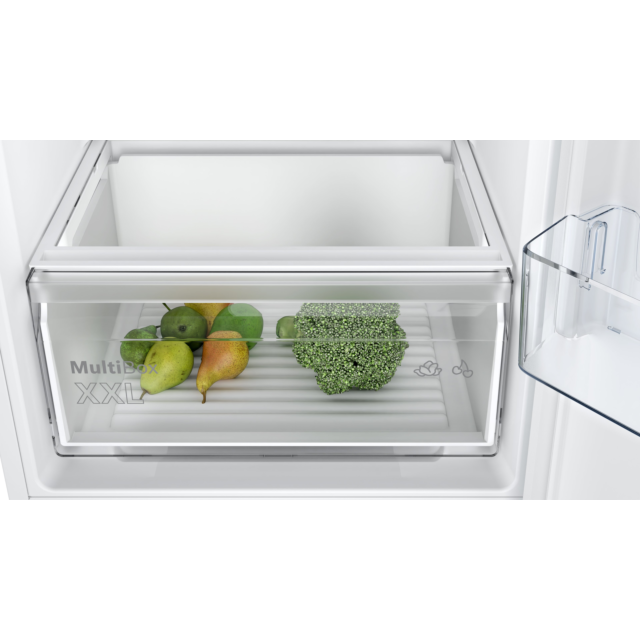 Bosch KIN85NSF0G 54.1cm 50/50 Integrated Frost Free Fridge Freezer