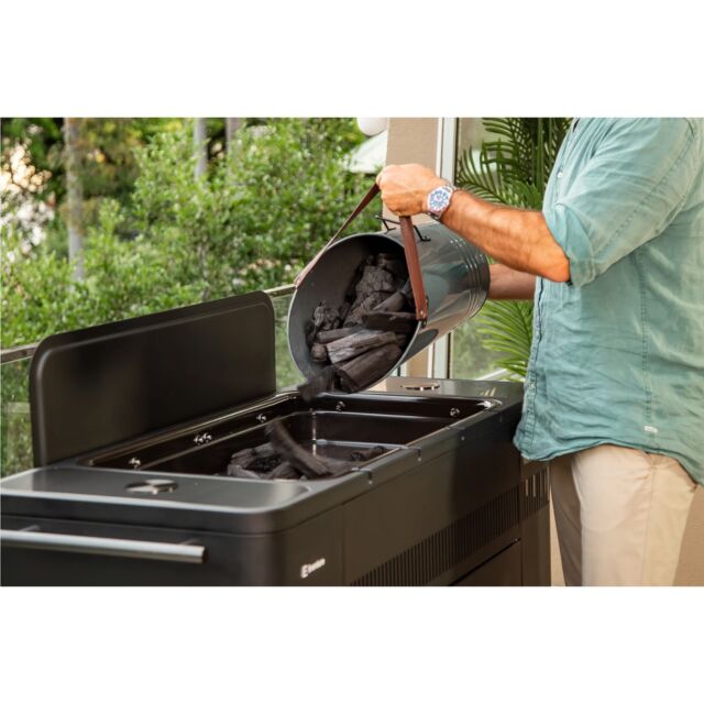 Everdure HBCE3BGB HUB II Electronic Ignition Charcoal BBQ - Matte Black