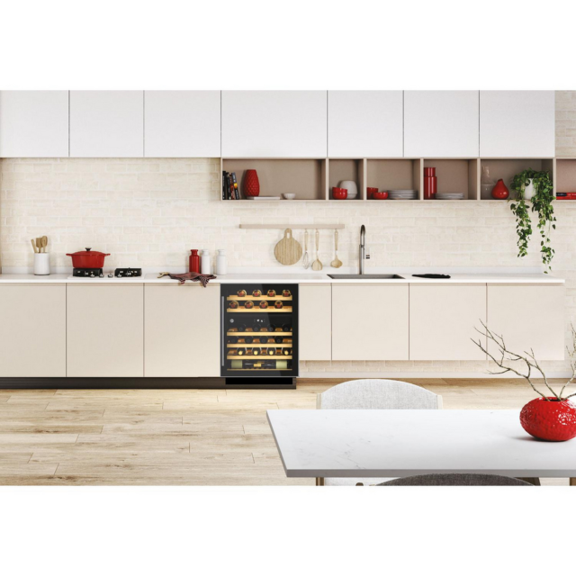 Hoover HWCB60UK/N Under Counter Wine Cooler 46 Bottles Black