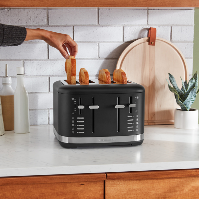 KitchenAid 5KMT4109BBM Manual Control 4 Slot Toaster, Matt Black