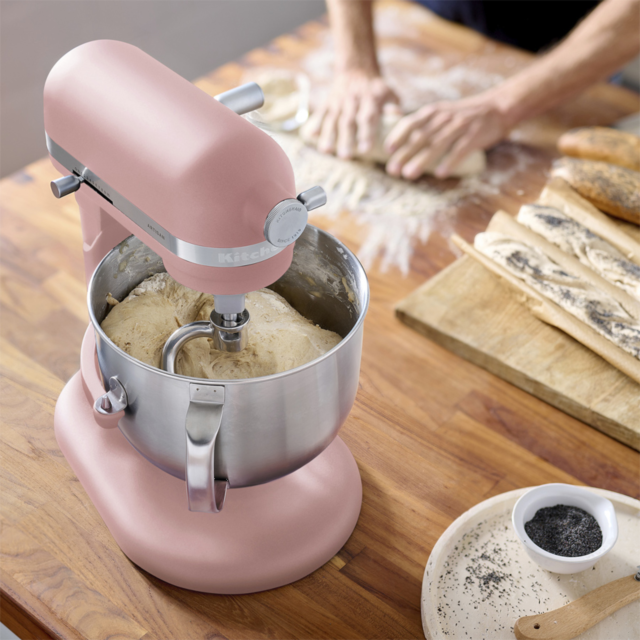 KitchenAid 5KSM70SHXBDR 6.6L Bowl-lift Artisan Mixer in Dried Rose