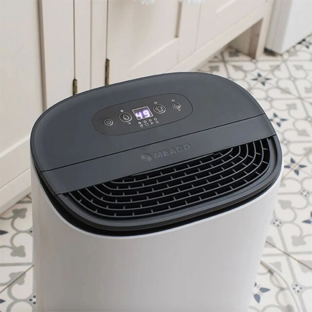 Meaco ARETEONE12L Dry Arete One 12L Dehumidifier / Air Purifier - White and Charcoal