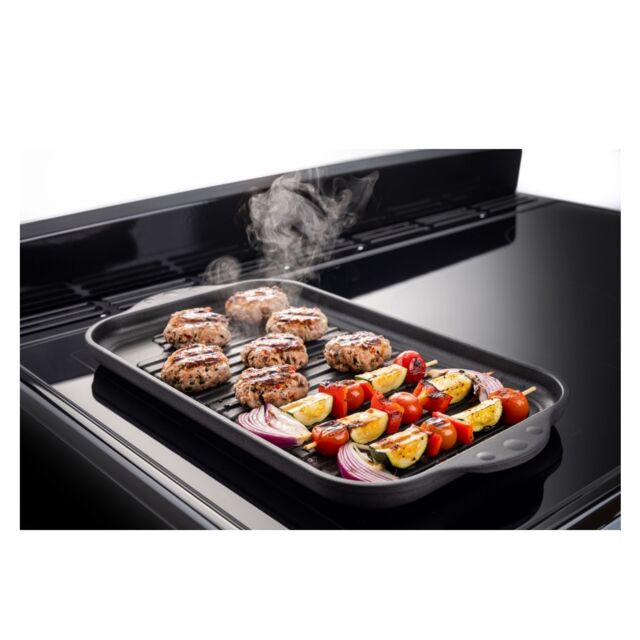 Rangemaster CLDLO110EIPMGR/CM1 Classic Deluxe 110cm OC Induction Mineral Green/Chrome