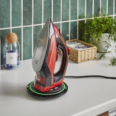 Morphy Richards 303250 EasyCharge Cordless Steam Iron - Red