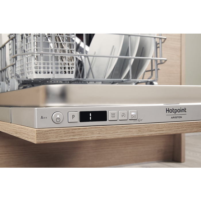 Hotpoint HSICIH4798BI 45cm Integrated Slimline Dishwasher, 10 Place Settings