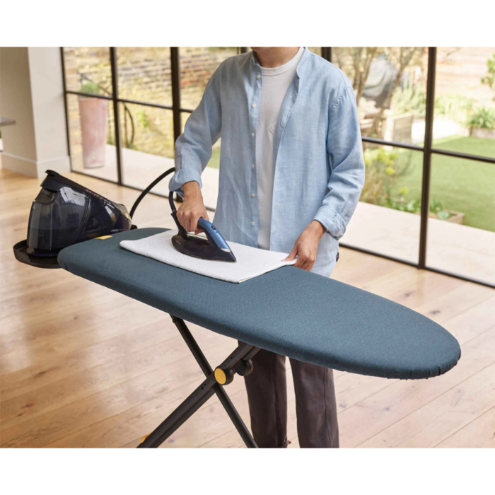 Joseph Joseph 50030 (BLUE) Glide Max Plus 135cm Blue Easy-store Ironing Board