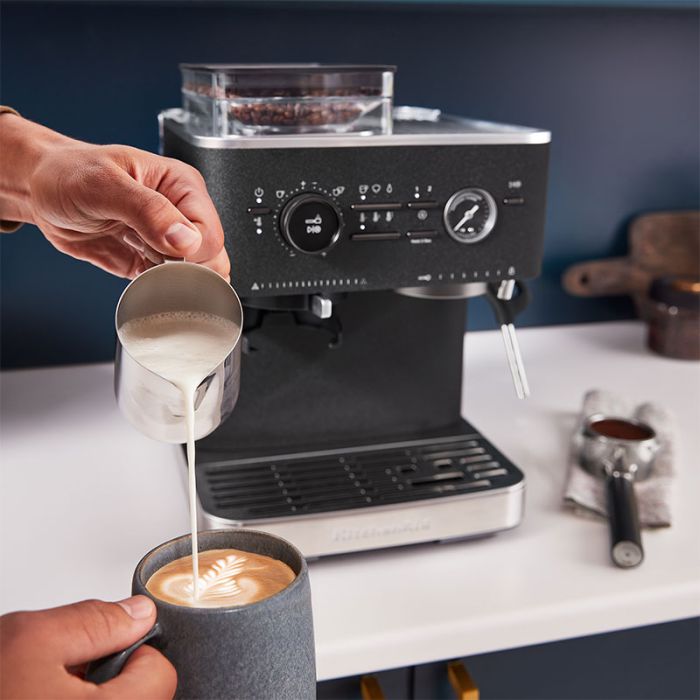 KitchenAid 5KES6551BBK Semi-Automatic Espresso Machine, Cast Iron Black