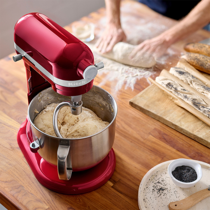 KitchenAid 5KSM70SHXBCA 6.6L Bowl-lift Artisan Mixer in Candy Apple