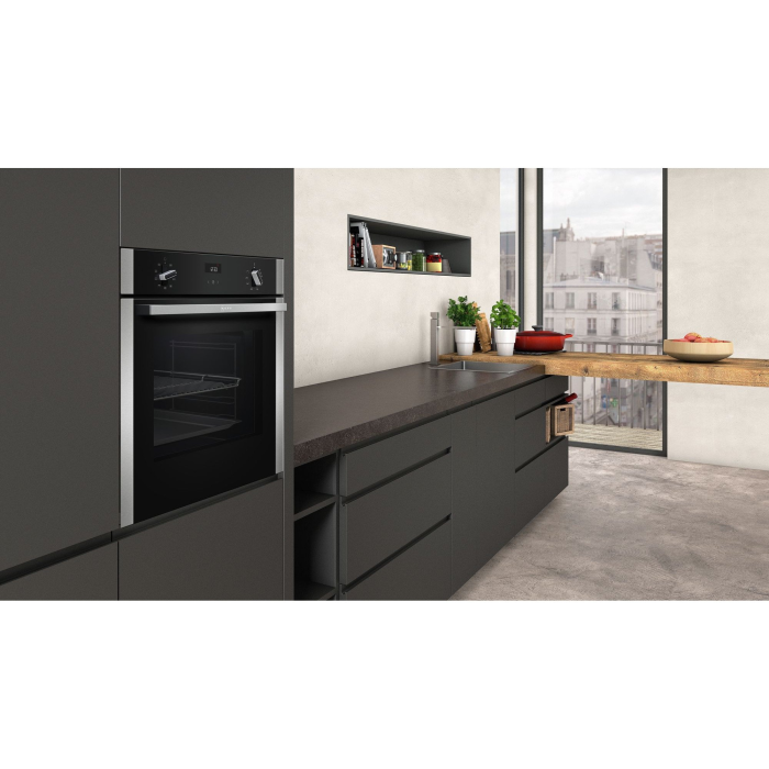 NEFF B1ACE4HN0B 60cm Built-In Single Oven with CircoTherm Technology