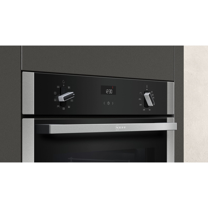 NEFF B1ACE4HN0B 60cm Built-In Single Oven with CircoTherm Technology