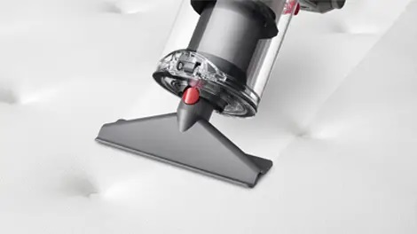 Mattress Tool cleaning mattress.